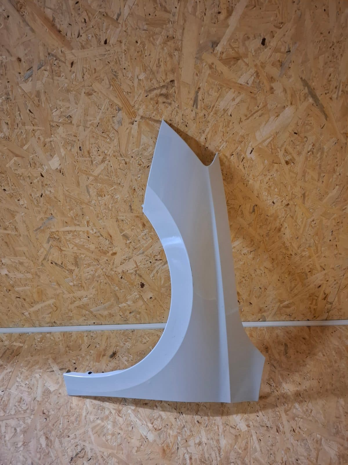 6VA821105A Škoda Fabia IV Levý Blatnik