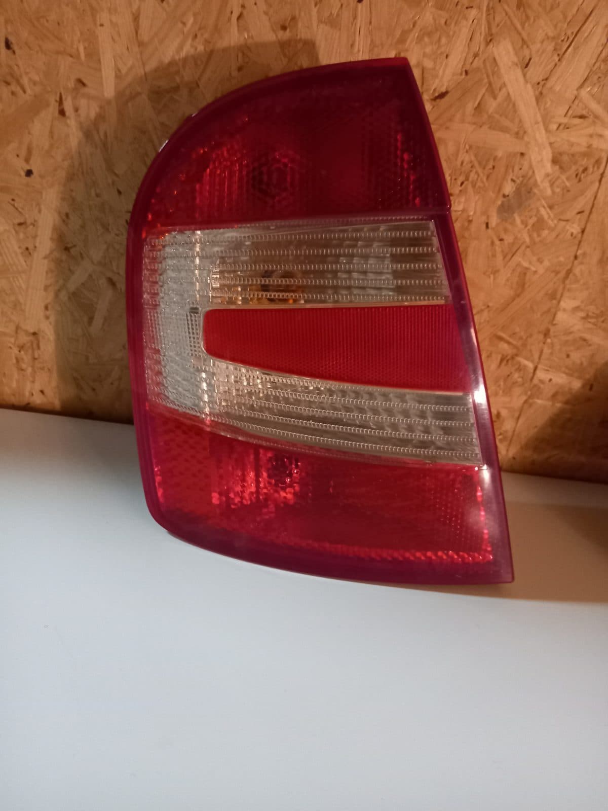 6Y6945095D Škoda Fabia 1 zadní levé světlo facelift