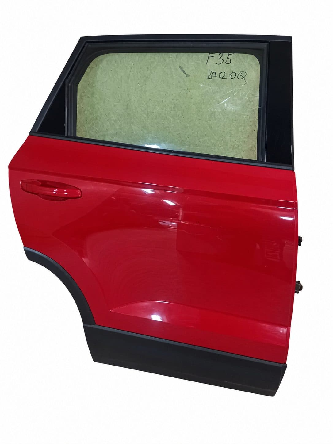 57A833052 Škoda Karoq pravé zadní dveře, kompletní, červená metalíza.